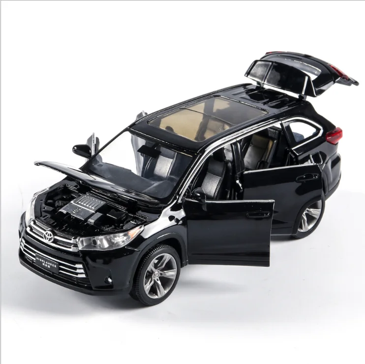 2020 naujas 1:32 Lydinio TOYOTA Highlande Masto Diecast Automobilių Modelį Metalo Žaislas automobilis Traukti Atgal, garso, Šviesos Automobilio vaikams, Žaislai vaikams