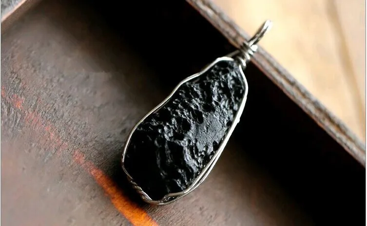Natūralus Juodas Meteoritas & Tektites Papuošalų Pavyzdžius pakabukas