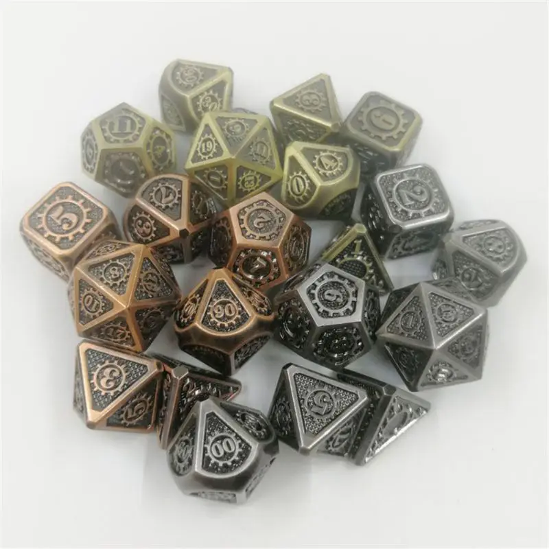 Naujas Metalo Kauliukai 7pcs/set RPG Kauliukų stalo Žaidimas Žaislas D4 D6 D8 D10 D12 D20 Magija Rekvizitai Polyhedral Kauliukai