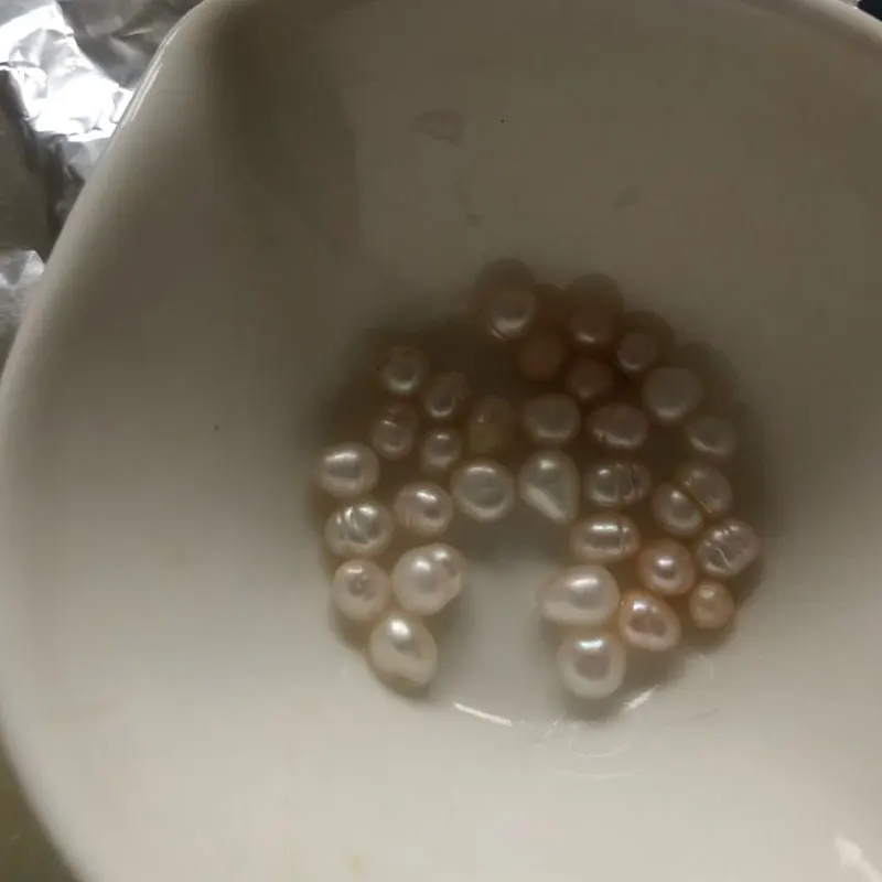 1pcs vakuuminę Natūralūs Gėlo vandens Dirbtiniu būdu išaugintų Perlų Austrių su 25 Perlų Karoliukai 5-7mm Pearl Moliuskų kriauklių 