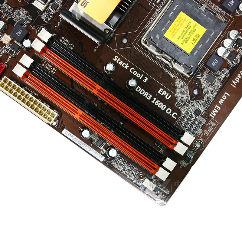 ASUS P5P43TD Plokštė LGA 775 16GB DDR3 Intel P43 P5P43TD Darbalaukio Mainboard Systemboard SATA II PCI-E X16 Naudojamas AMI BIOS