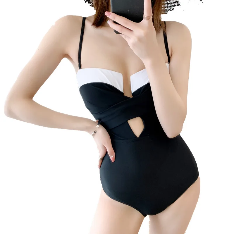 Maudymosi Kostiumėlis Moterims, Vienas Gabalas Rashguard Kostiumas Japonija Korėja Juoda Balta Twist Rinkinį Seksualus Backless Bikini Tvirtą Poliesterio Siera Banglentininkas