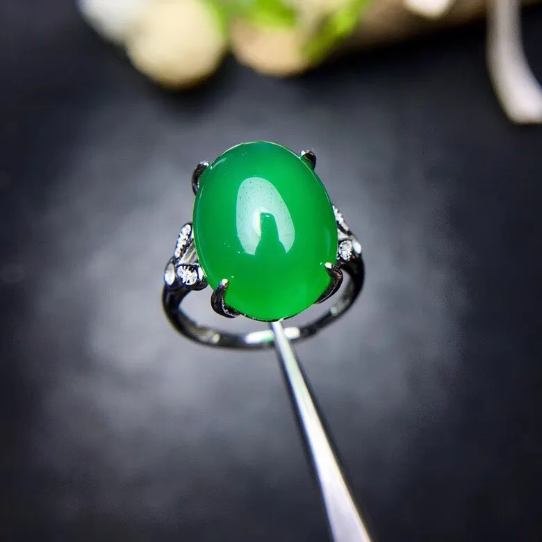 Natūrali žalioji chalcedony žiedas, gražios spalvos, gražus smaragdas gražus, 925 sidabras, piršto žiedo dydis paramos pritaikymas savo reikmėms
