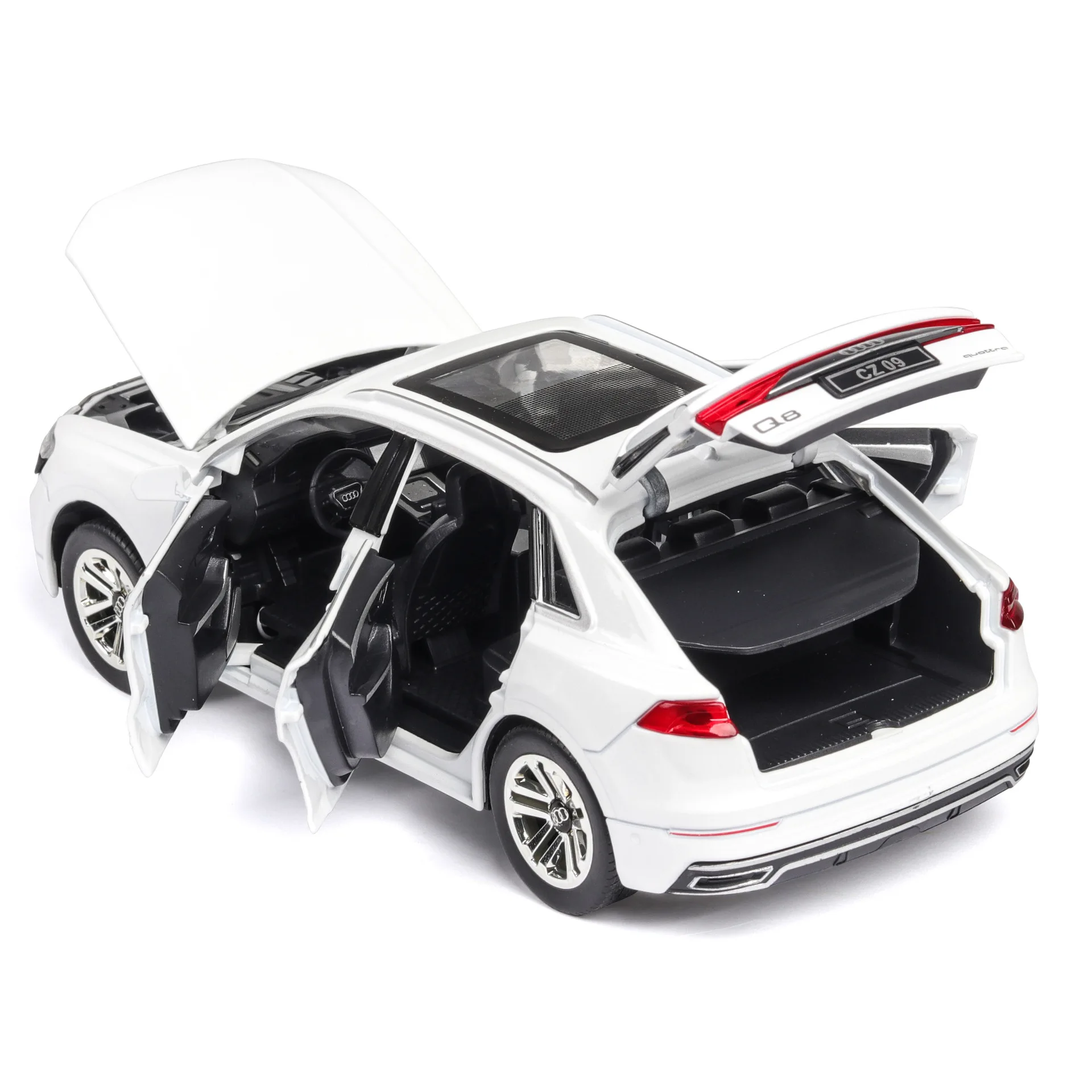 1:24 Aukštos Modeliavimas Lydinio Automobilio Modelio Audi Q8 Off-road Transporto priemonė Modelis su Garso ir Šviesos Traukti Atgal, Vaikų Žaislas Automobilis
