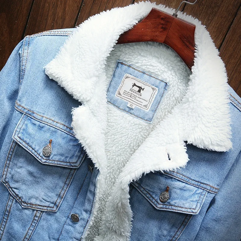 2020 m. Rudens ir žiemos vyrų džinsinio audinio striukė, šiltas džinsinis paltas naujas vyrų didelio dydžio vilnos pamušalas sutirštės žiemos džinsinio striukė