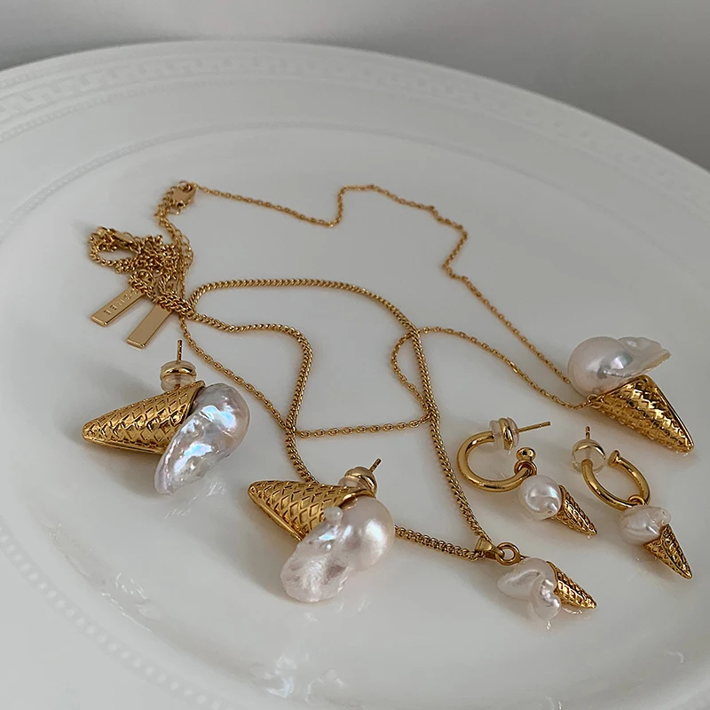 Originalaus dizaino Baroko gėlavandenių perlų ledų clavicle grandinės aukštos prasme, auskarai moterims karoliai