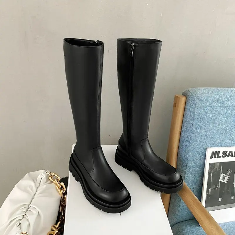 Prabangos prekės kieto smėlio juoda punk jojimo batai moteriški žieminiai bateliai masyviu aukštakulniai platformos kelio aukštos moteris batai didelis dydis 42 43