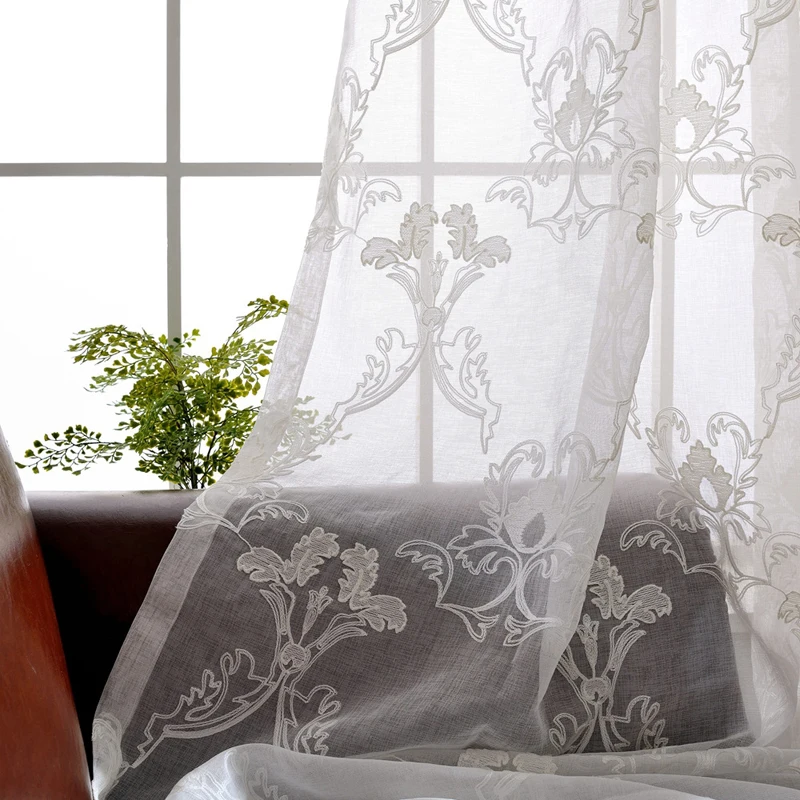 Budloom europos stiliaus raudonos žakardinės užuolaidos miegamajame prabangus užuolaidos kambarį golden gėlių lange, užuolaidos