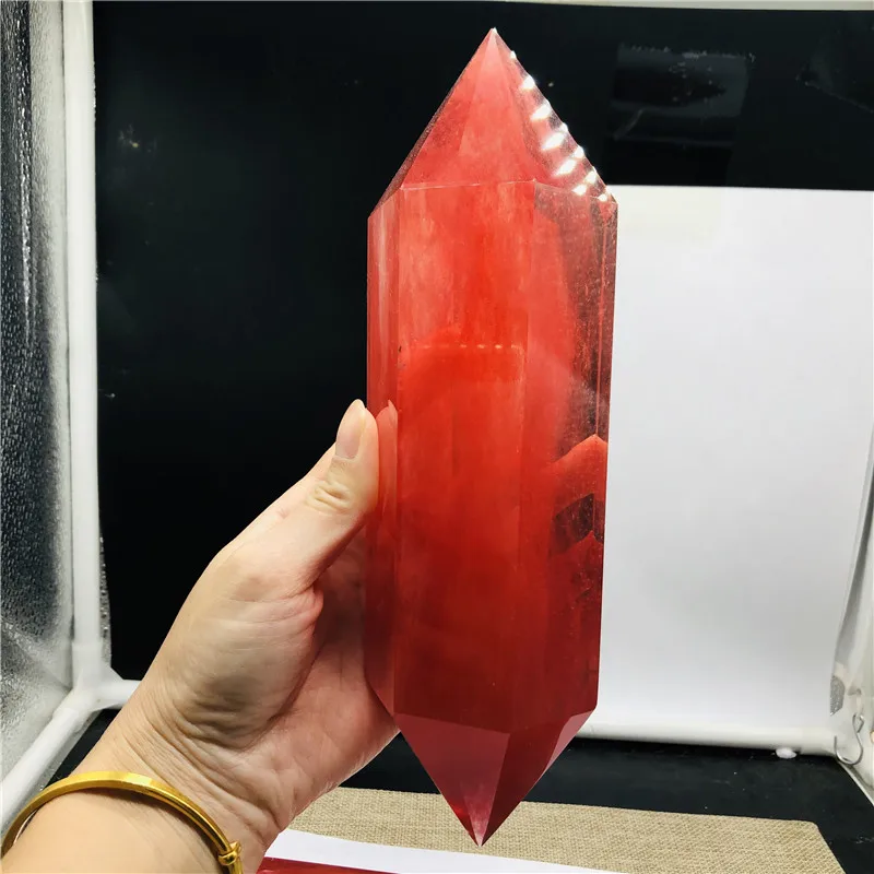 Natūralus raudonasis kvarcas aišku kristalų obeliskas Reiki gydymo akmuo poliruotas du kartus nurodė šešiakampe lazdelė namų dekoro