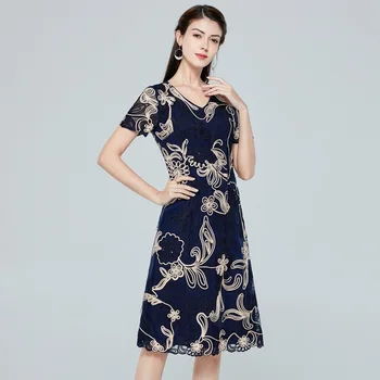 Elegantiškas 1950-ųjų Stiliaus Suknelė 2020 M. Pavasarį, Vasarą Šalies Atveju Moterų V-Kaklo Allover Appliques Siuvinėjimo Trumpas Rankovės Bodycon Suknelė