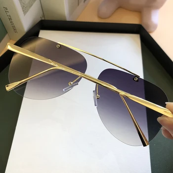 Prabangos Dizaineris Akiniai nuo saulės 2020 Tendencijas Moterims, Negabaritinių Pilotas Taškus Saulės akiniai Moteris Mados Metalo Rėmas Gradientas Atspalvių